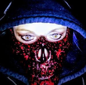 Meet your Posher, Amelia